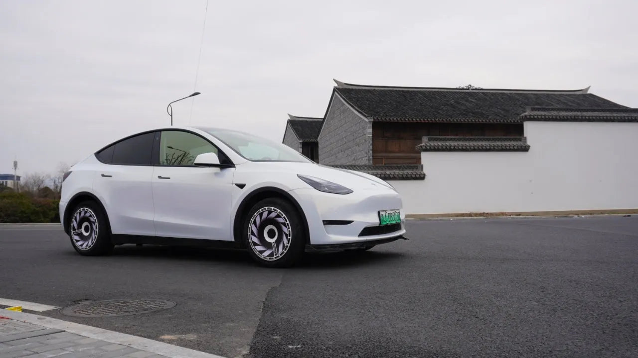 Tesla Model Y exterior mods